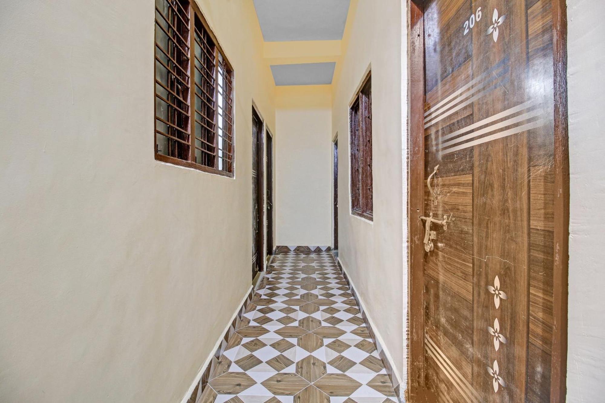 Hotel O Red N Blue Bhopal Bagian luar foto
